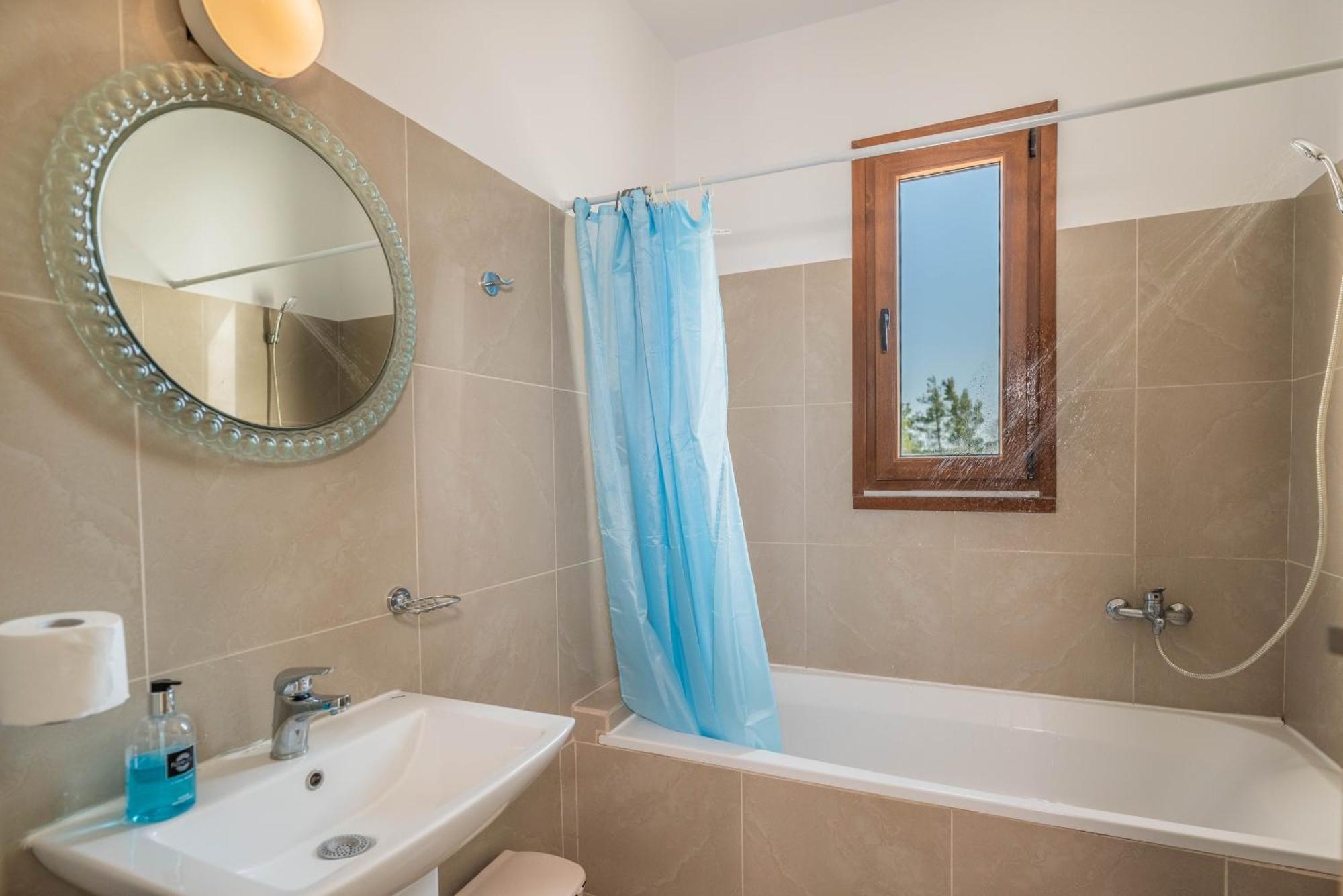Ciel Blue Villas كوتاري المظهر الخارجي الصورة
